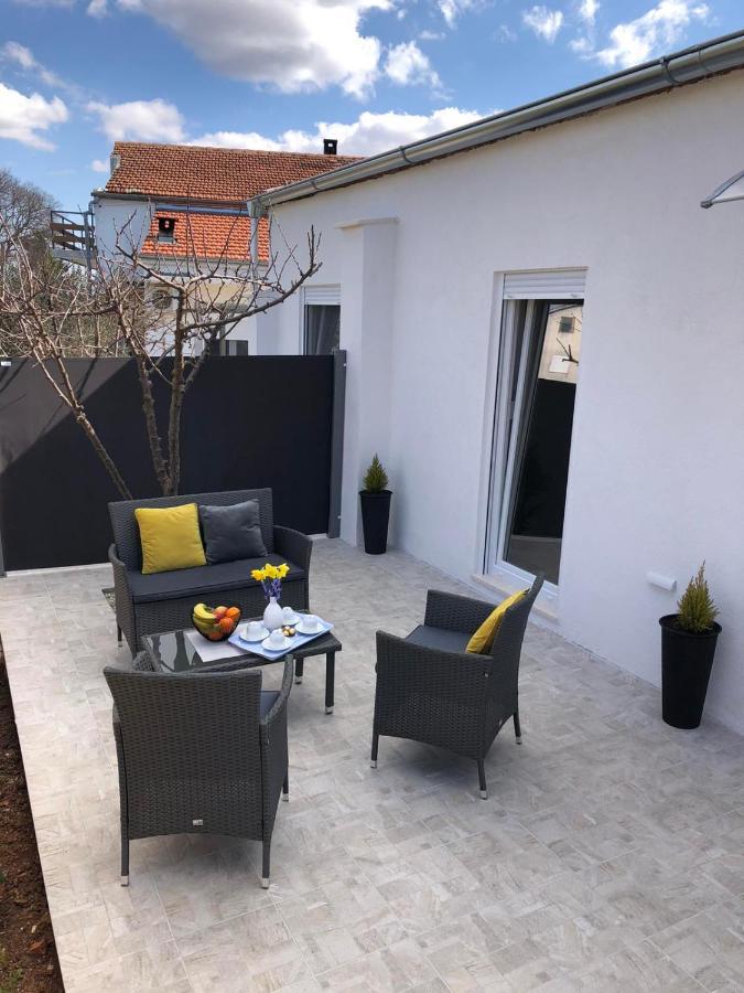 Apartman Ana Daire Crno Dış mekan fotoğraf