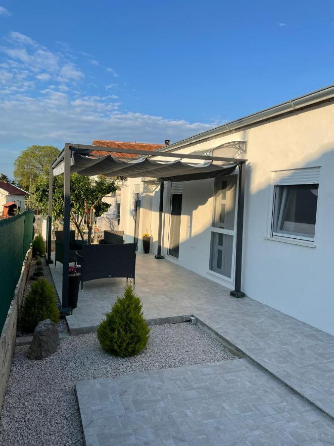 Apartman Ana Daire Crno Dış mekan fotoğraf