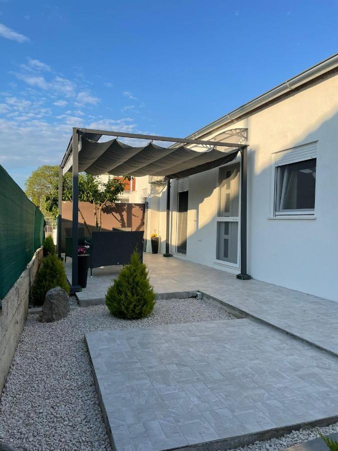 Apartman Ana Daire Crno Dış mekan fotoğraf